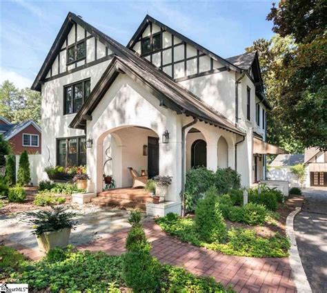 tudor front porch|Charming Tudor Front Porch Ideas .